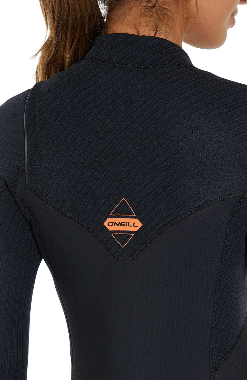 Womens HyperFreak 3/2+ Steamer Chest Zip Wetsuit