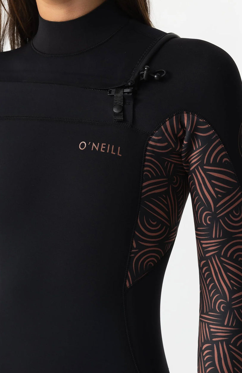 Women's Bahia 4/3mm Steamer Chest Zip Wetsuit