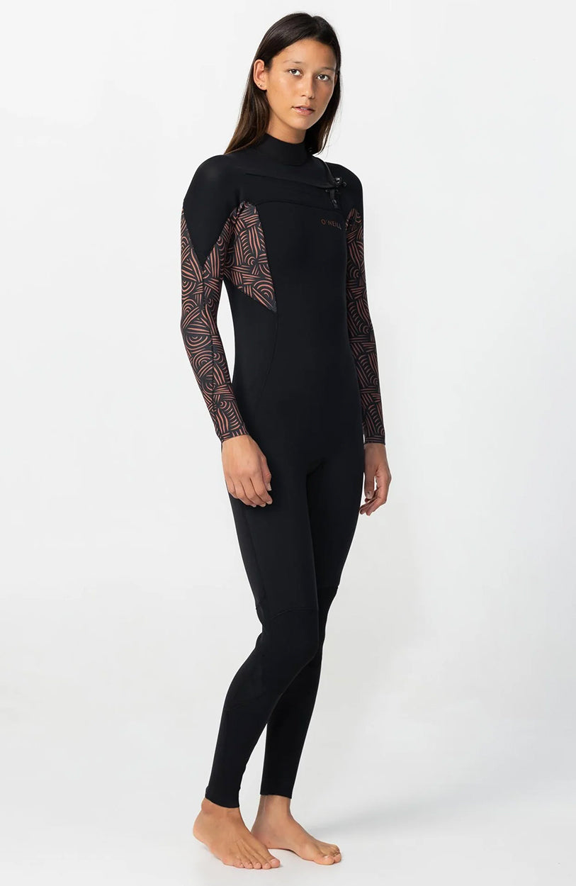 Women's Bahia 4/3mm Steamer Chest Zip Wetsuit