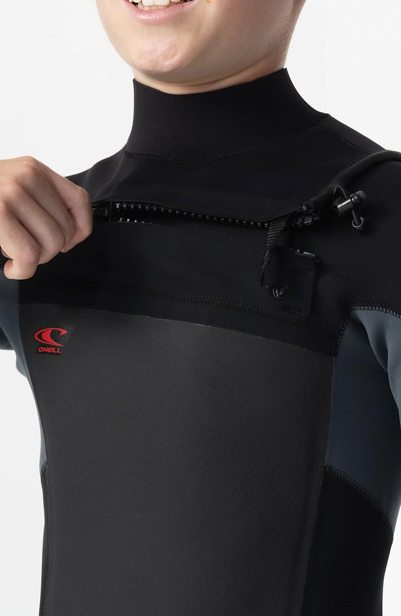 Boy's Defender 3/2mm Steamer Chest Zip Wetsuit