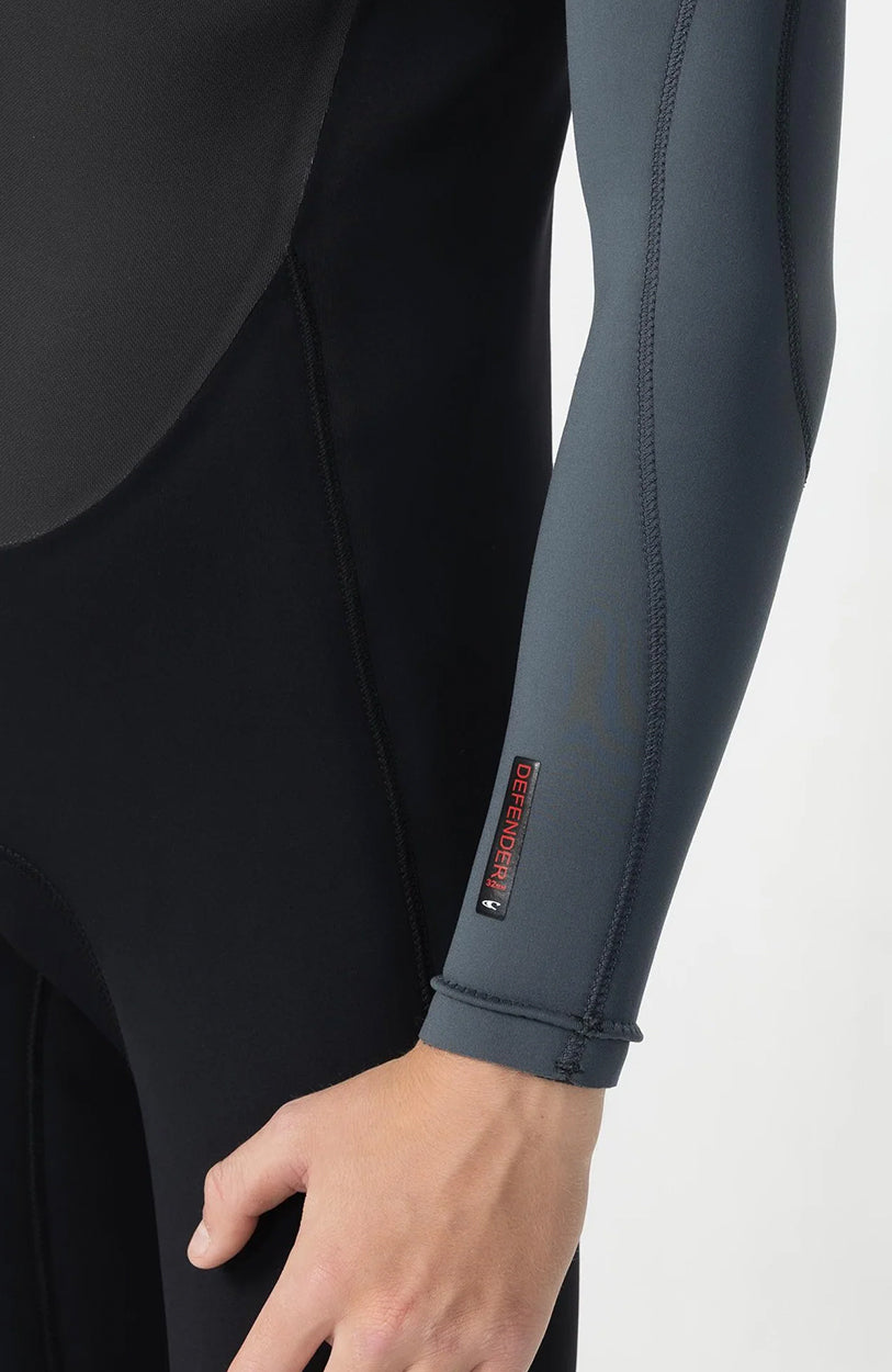 Boy's Defender 3/2mm Steamer Chest Zip Wetsuit