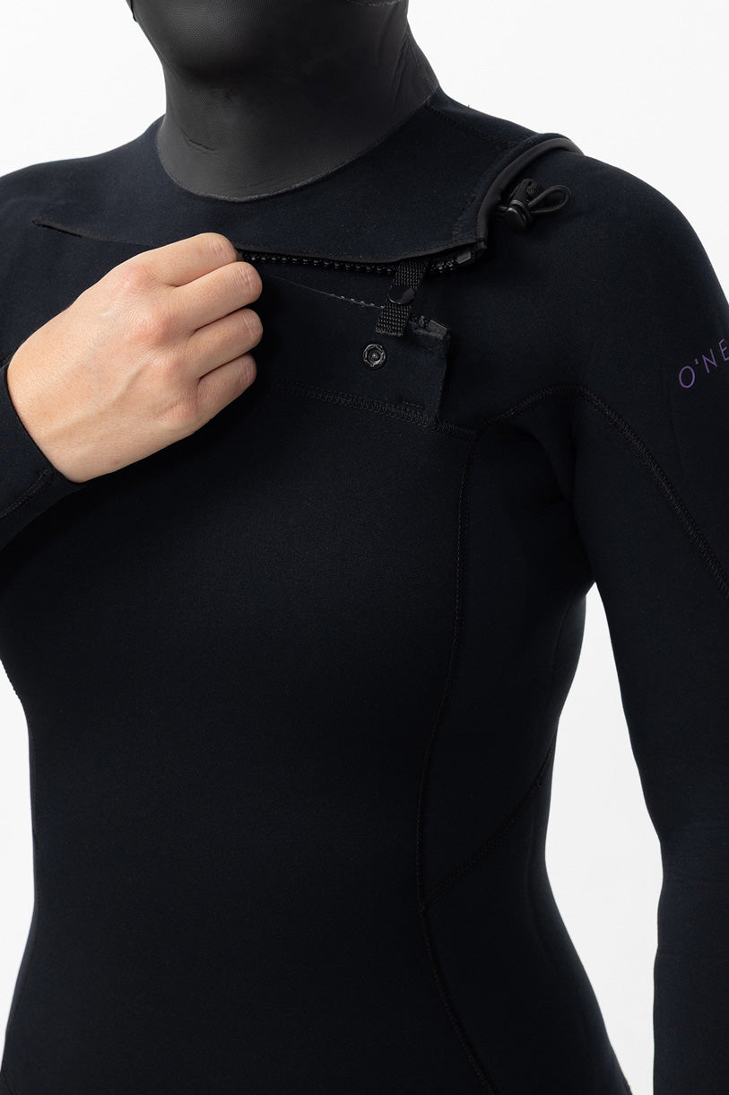 Women's Reactor 2GBS Chest Zip Full W/Hood 5/4MM